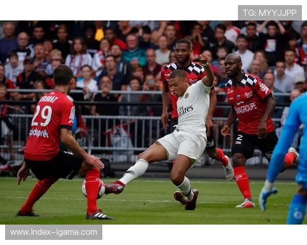 巴黎与甘冈精彩对决视频回顾及赛后分析分享